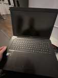 Laptop asus 17 cali uszkodzony