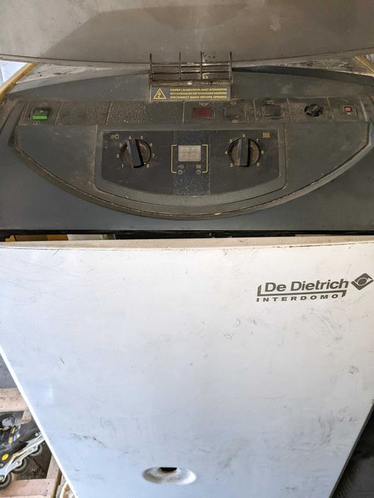 Piec olejowy  De Dietrich  GTU 1203 V