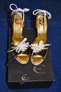 Туфли Roberto Cavalli 36 - 37 размер Роберто Кавалли со шнурками