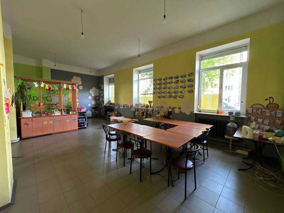 Оренда комерційного приміщення — 220 м² район Шерстянка