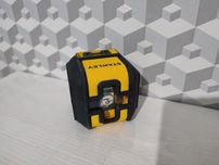 Лазерний нівелір Stanley Cubix рівень