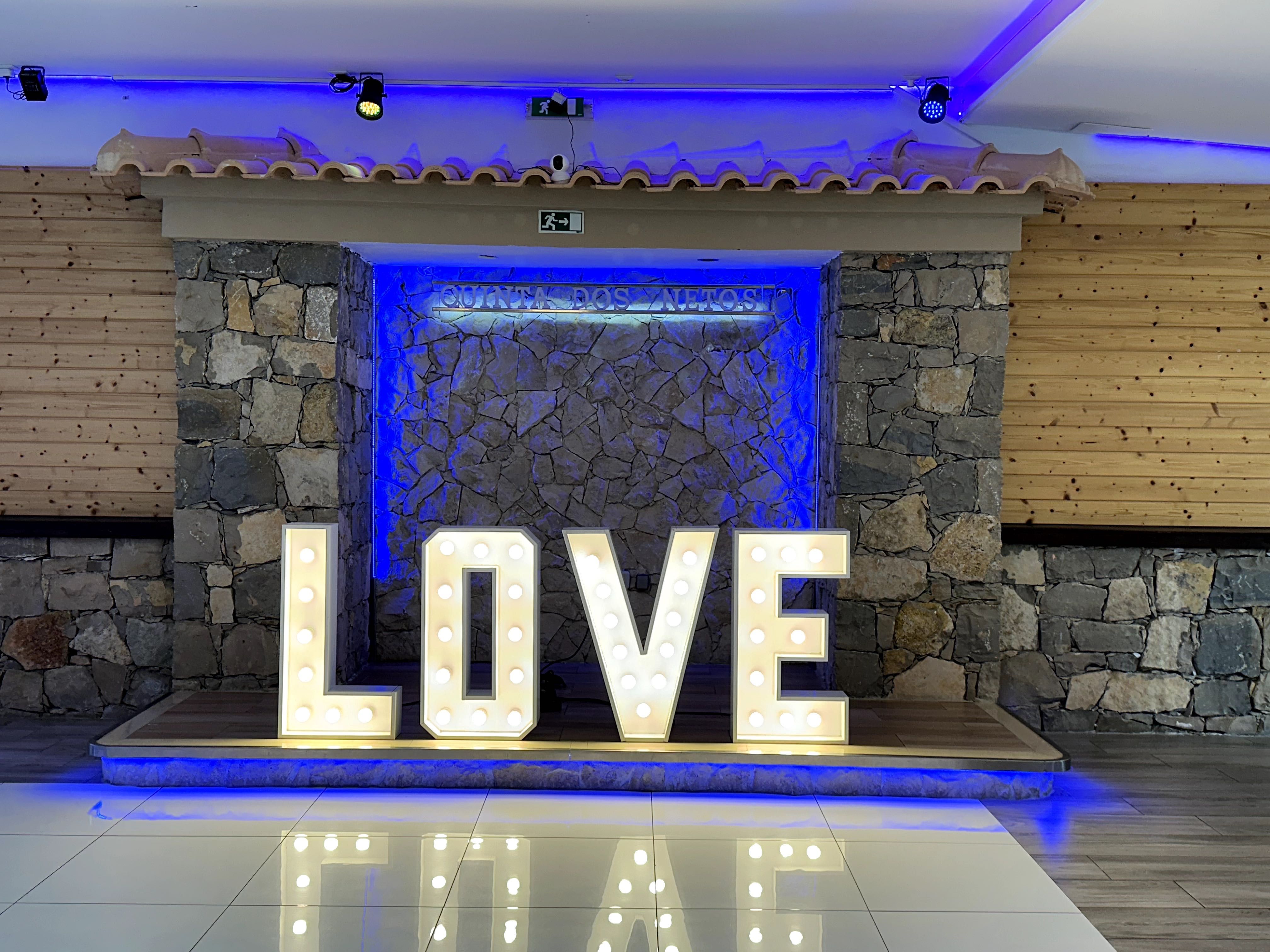 Letras Luminosas Love