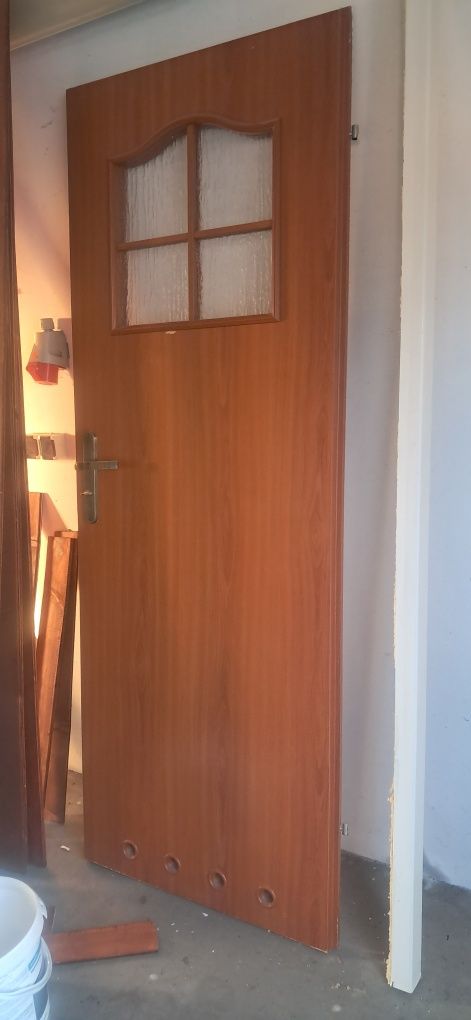Drzwi 70cm skrzydło