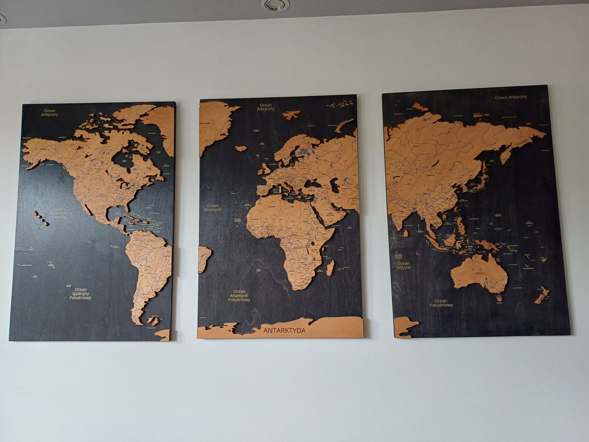 Tryptyk mapa świata