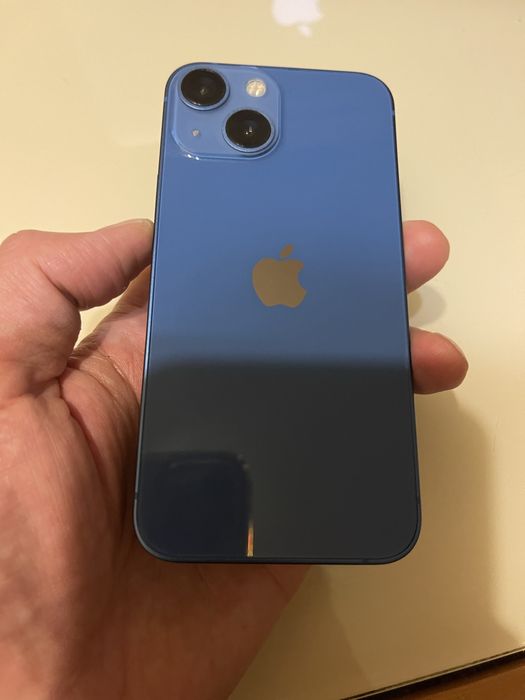 Apple iPhone 13 mini 128 gb. Неверлок, акб 97%.