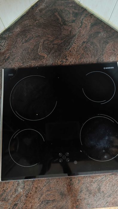 Cozinha usada com banca em pedra