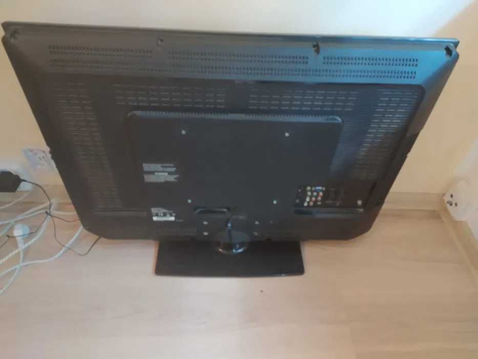Telewizor Sharp LCD 32" HD Ready – Sprawny, okazja!