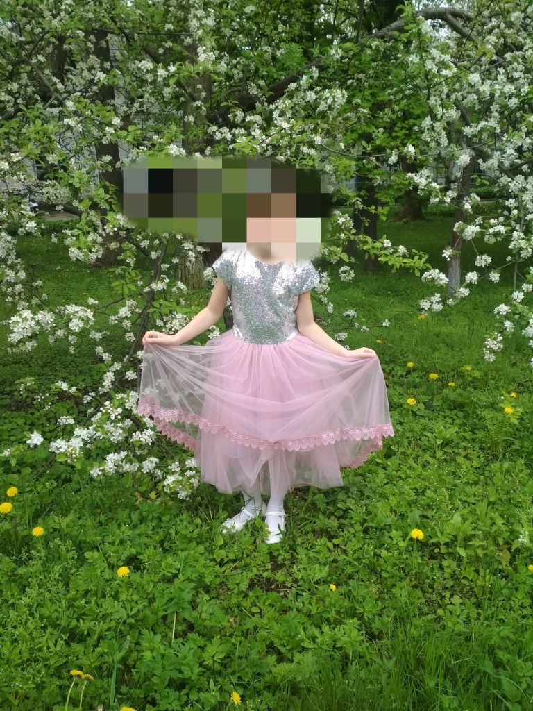 Дитяча сукня розмір 148-152