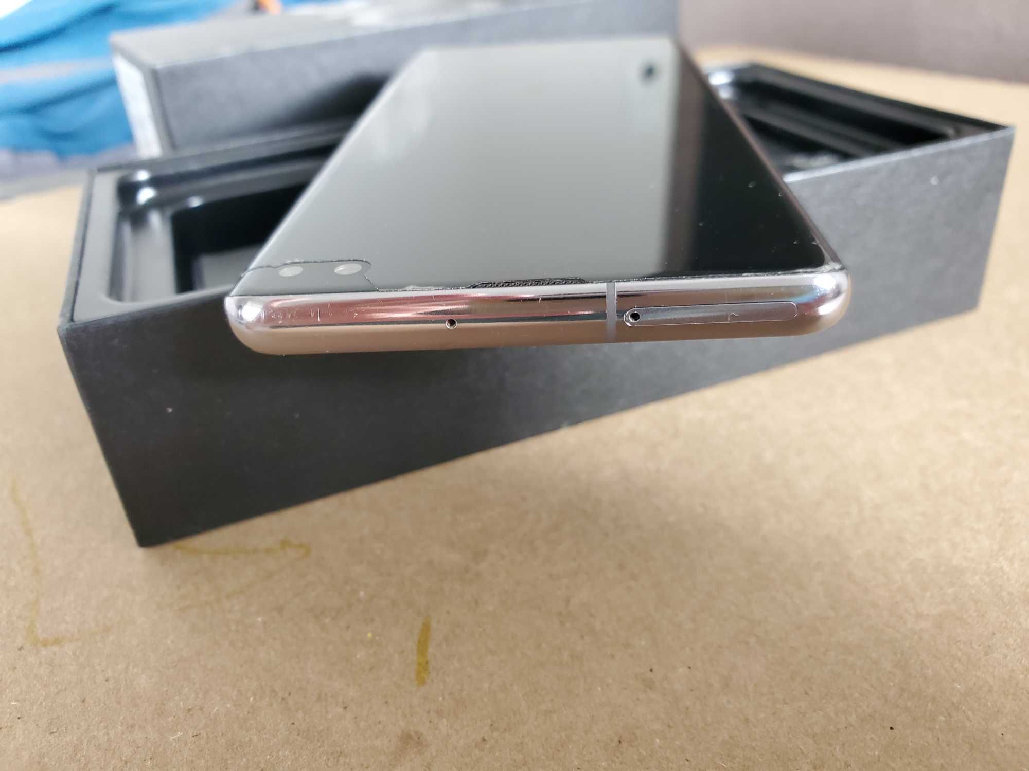 Samsung Galaxy S10 Plus 8/128 GB Black SM-G975F/DS