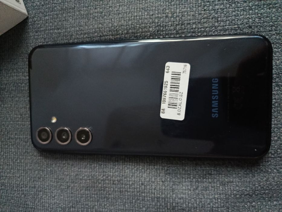 Witam sprzedam telefon komórkowy Samsung Galaxy M34 5G