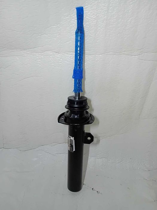 Amortyzator przedni prawy Seria: MINI Clubman F54 nr. mag 1/058