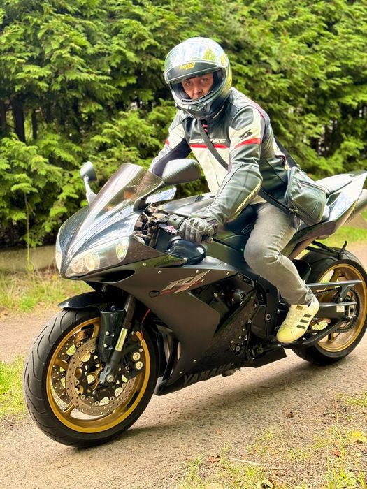 Yamaha R1 zamiana