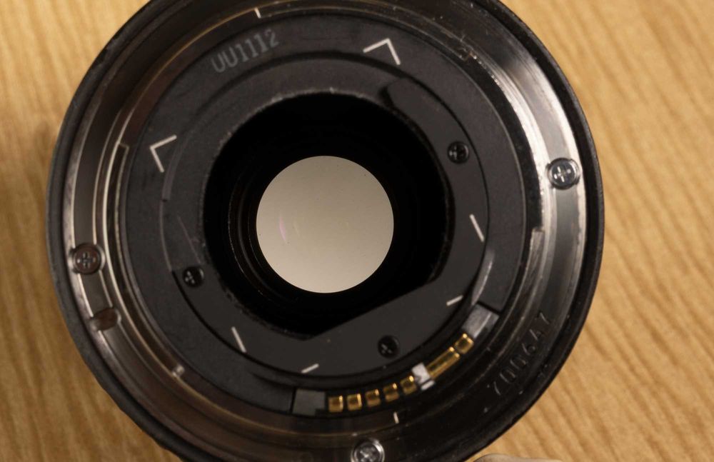Canon EF 17-40 f4 L USM.