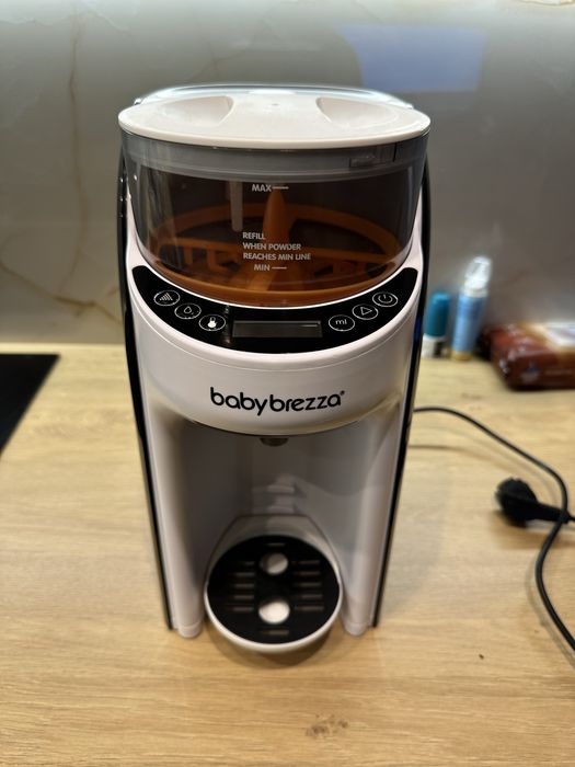 Продається Babybrezza для приготування суміші