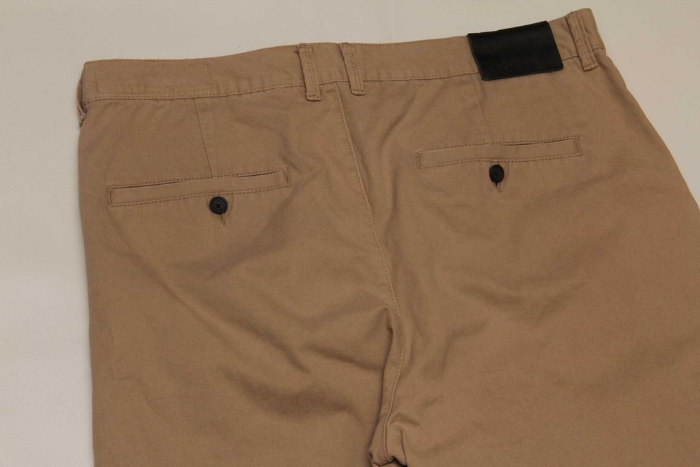 Religion London SHAZM 36 брюки чино бананы сложный крой