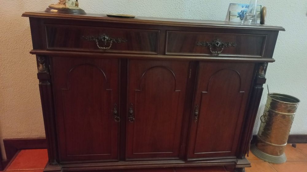 Móvel de entrada vintage