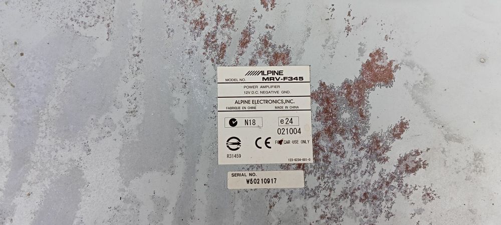 Wzmacniacze samochodowe Alpine V12 MRV-F345 + Sony Xplod XM-SD14X ?