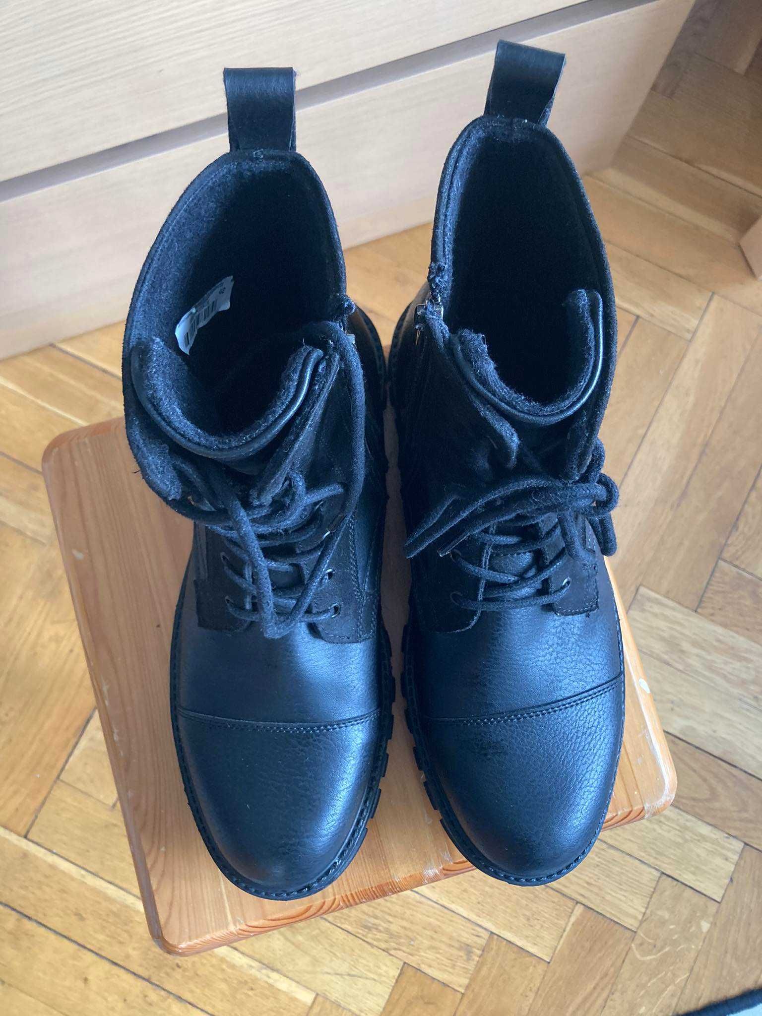 Czarne, męskie buty do chodzenia roz. 42_ botki jak nowe