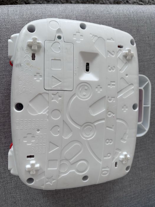 Fisher-Price Szczeniaczek lekarz