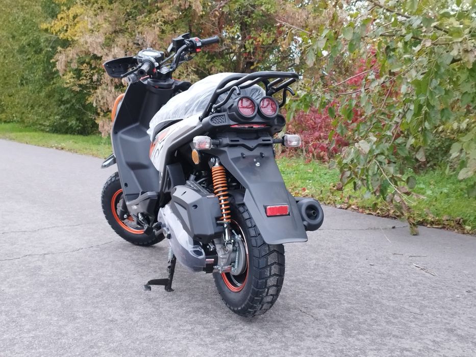 Скутер Fada YB150T-35 BWS