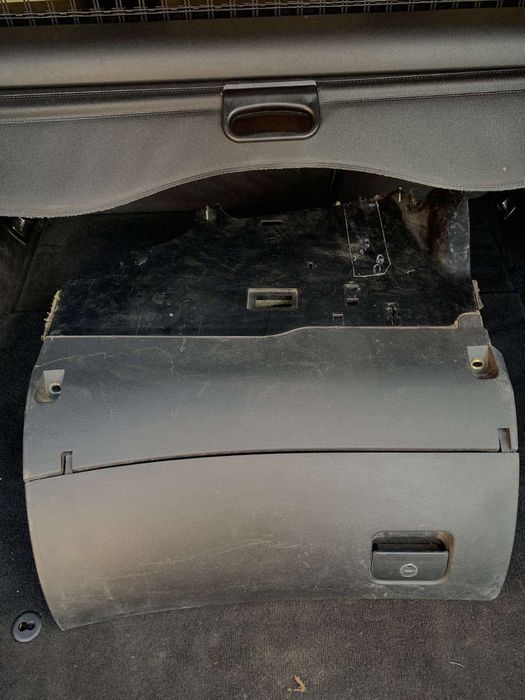 Бардачок А6с5 защіта Audi Пластик педаль a6c5