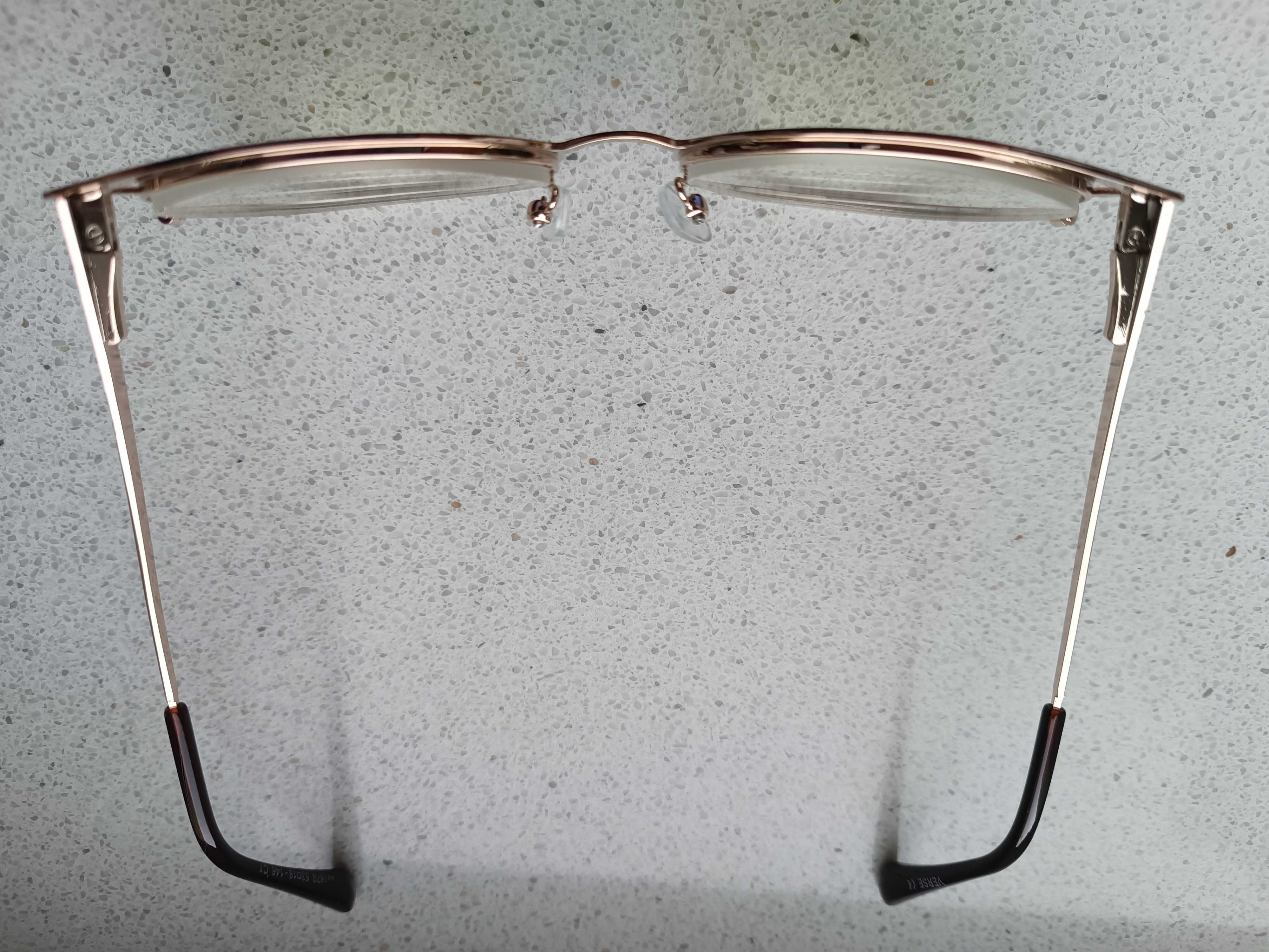 Sprzedam gotowe nowe okulary korekcyjne, soczewki -1,5