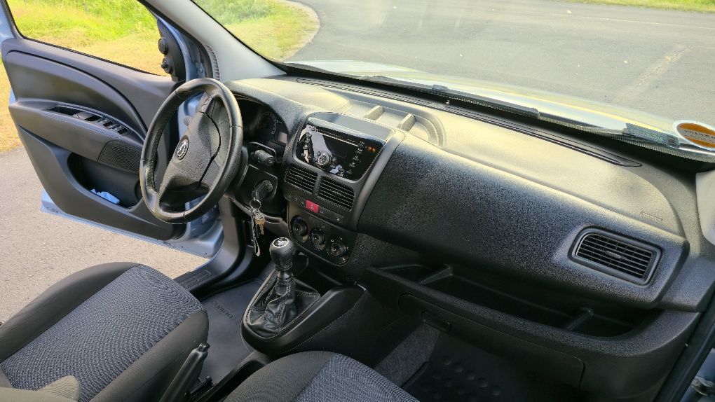 Opel Combo 1.6cdti, Bardzo Zadbany, niski przebieg.