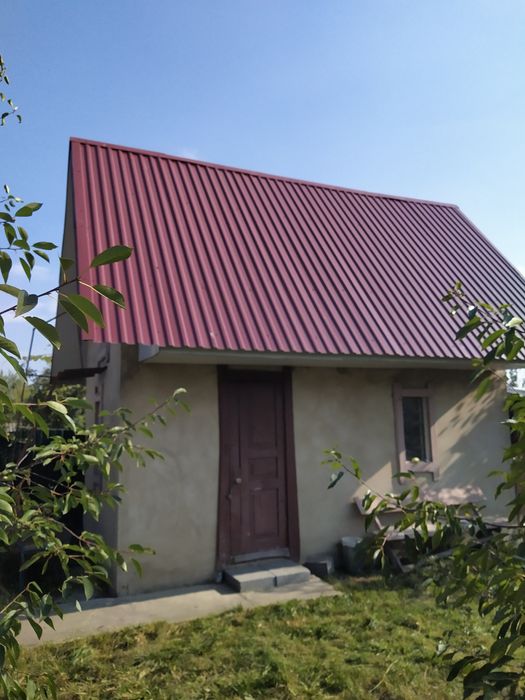 Продам 2 будинки..25 соток!!!