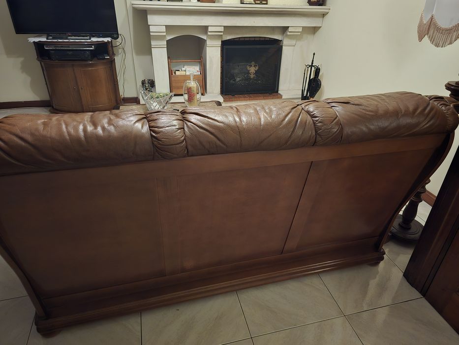 Sofás em pele Grande e dois pequenos
