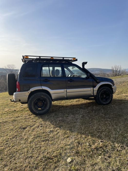 Suzuki grand vitara 2.5 v6 benz + LPG lift 4” wyciągarka koła MT 32”