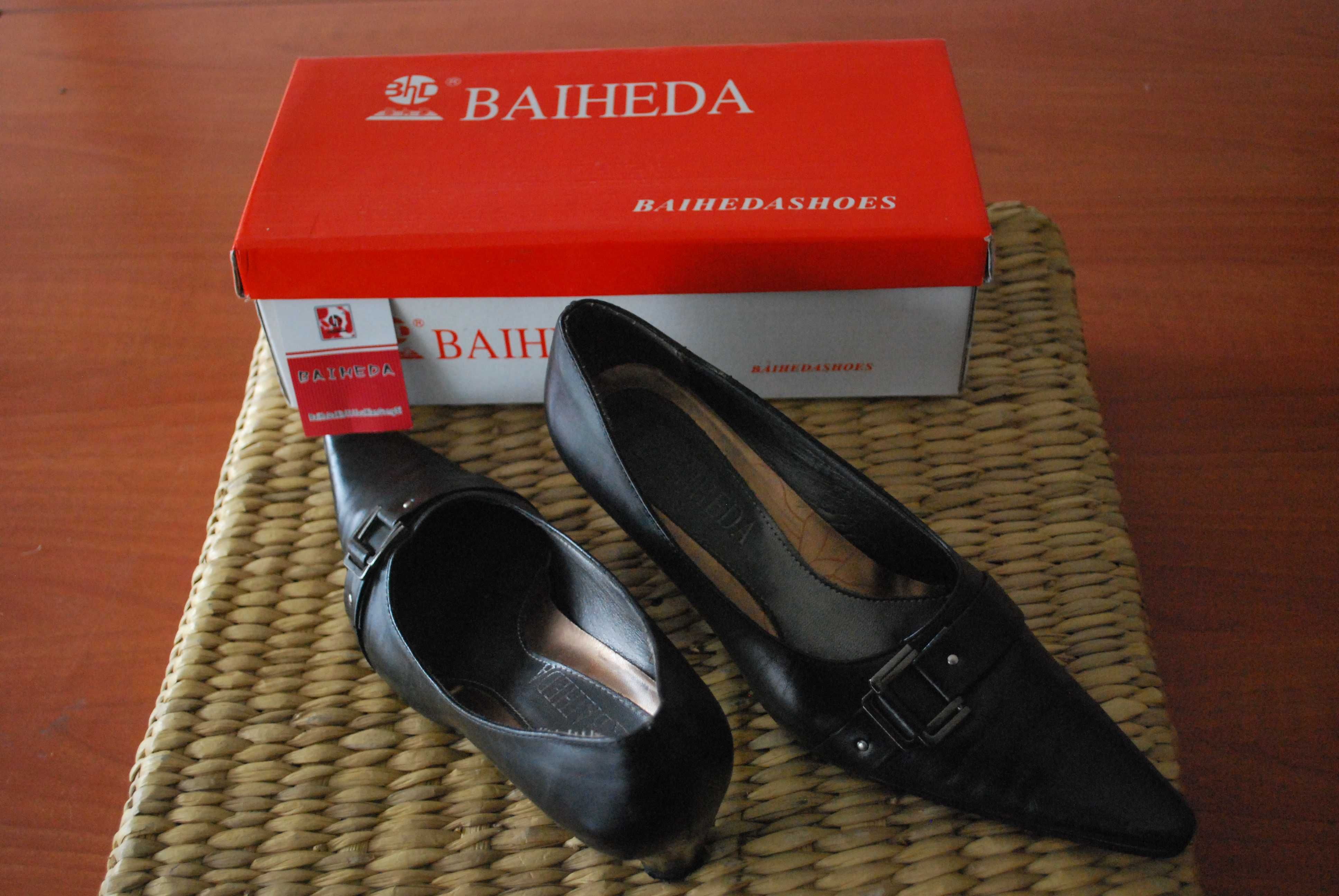 Sapatos Pretos N.º 39 marca Baiheda Shoes