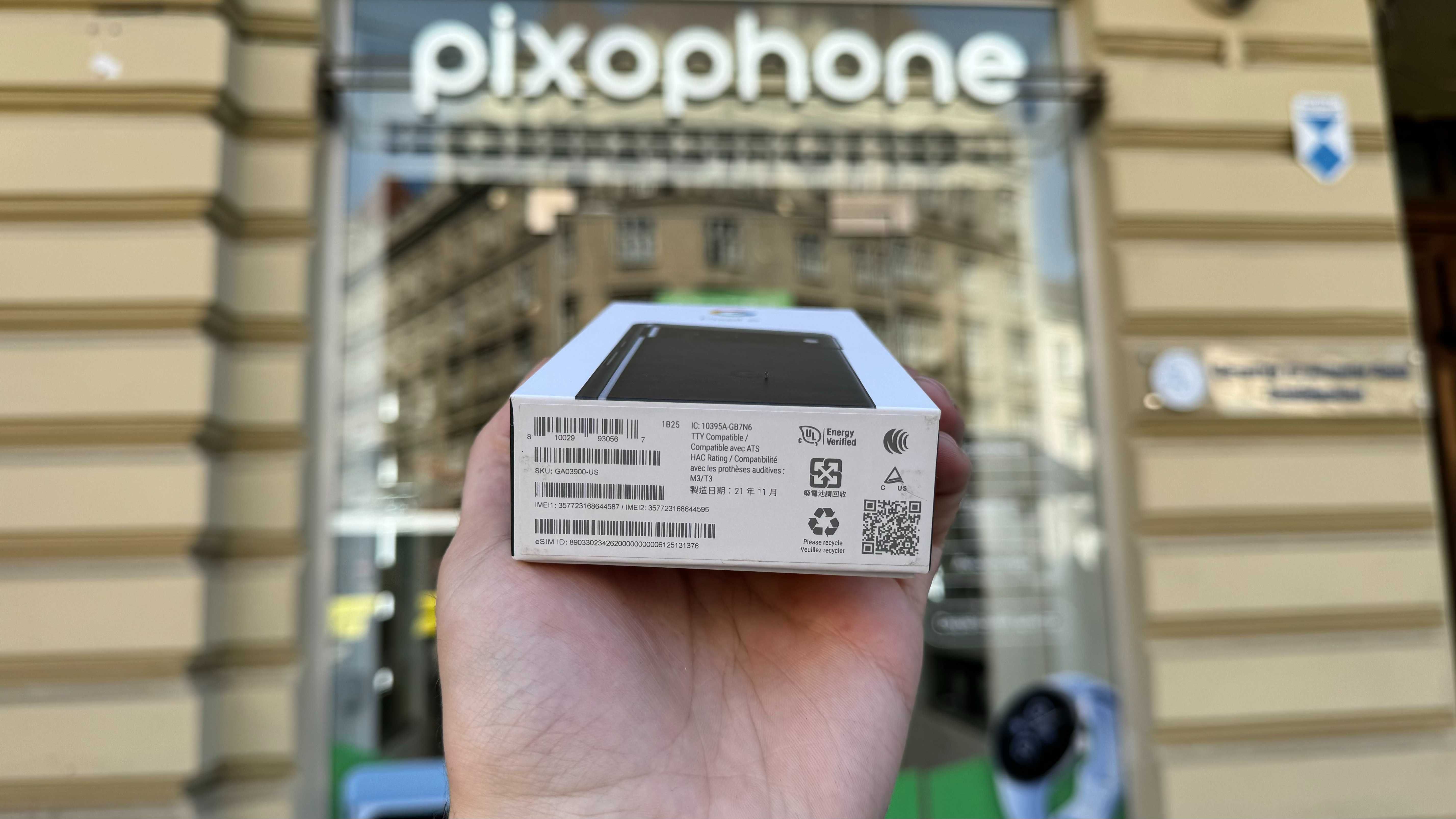 Магазин NEW Google Pixel 6 8/256GB Stormy Black/Sorta Seafoam Гарантія