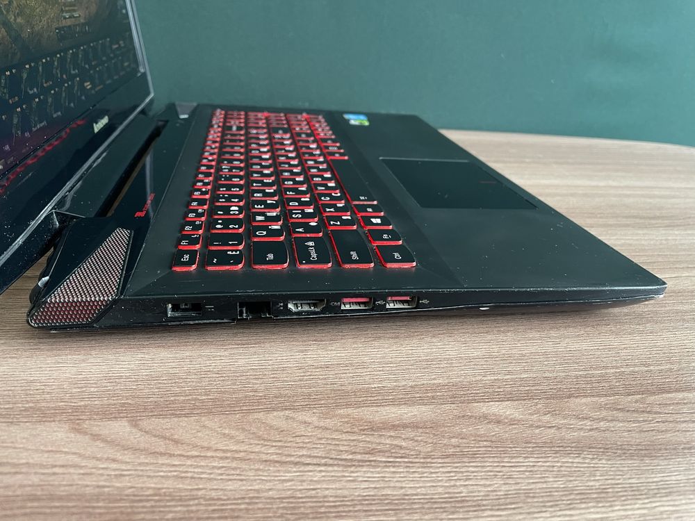 Ігровий ноутбук Lenovo/i7-4720/12 RAM/500 SSD/GeForce GTX960 на 4 GB