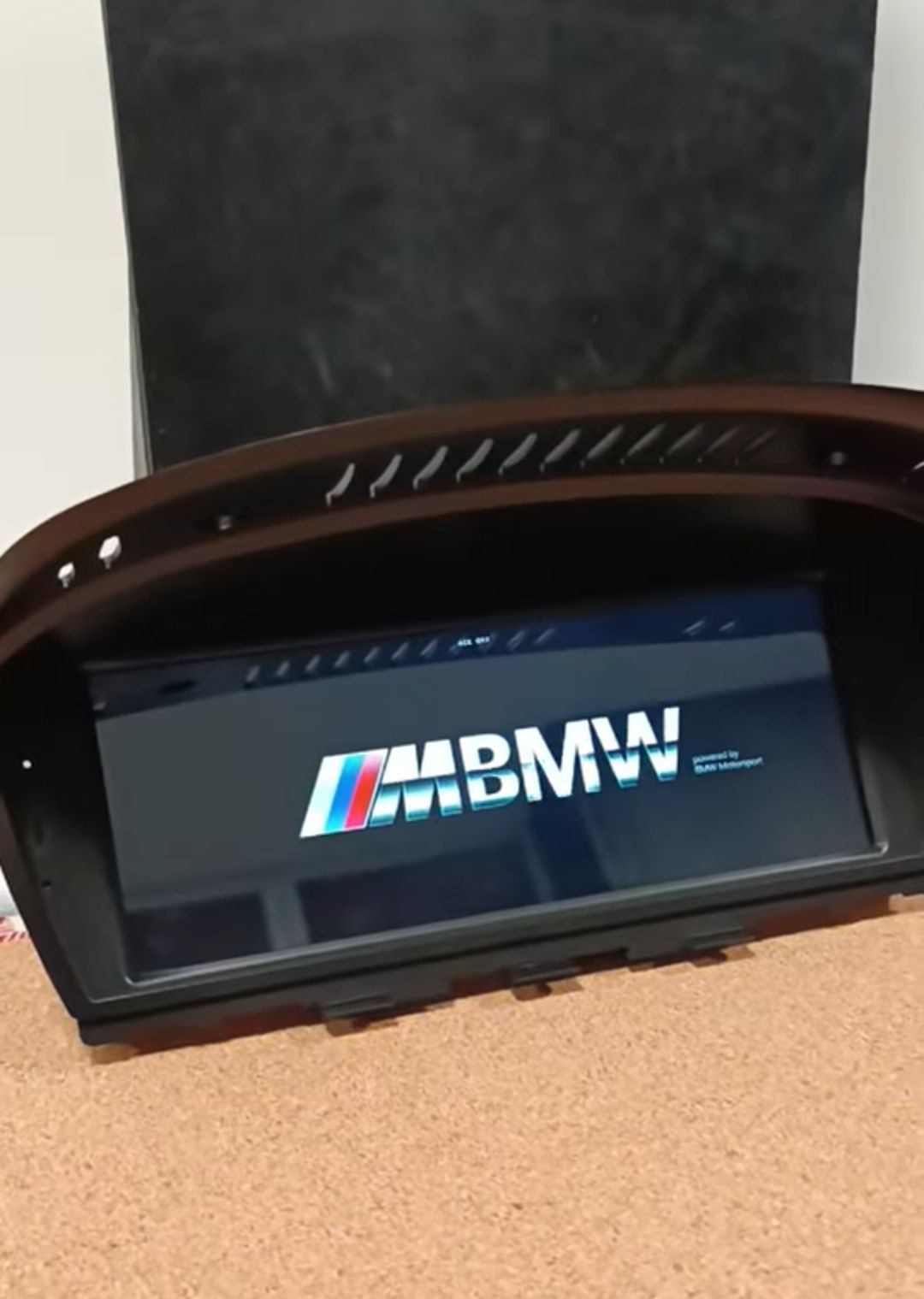 Rádio Android 13 com GPS BMW E60 E61 E62 E63 E90 E91 E92 E93 (Novo)