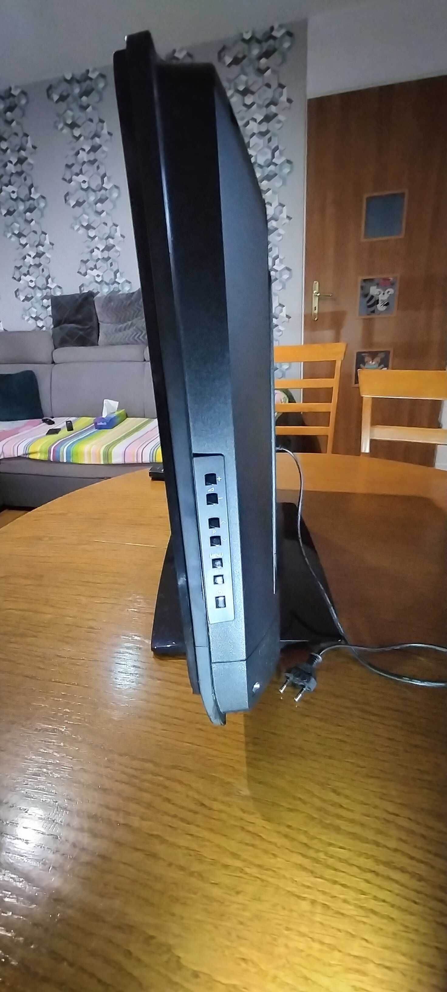 Telewizor Sharp 26 cali LC-26SH7E