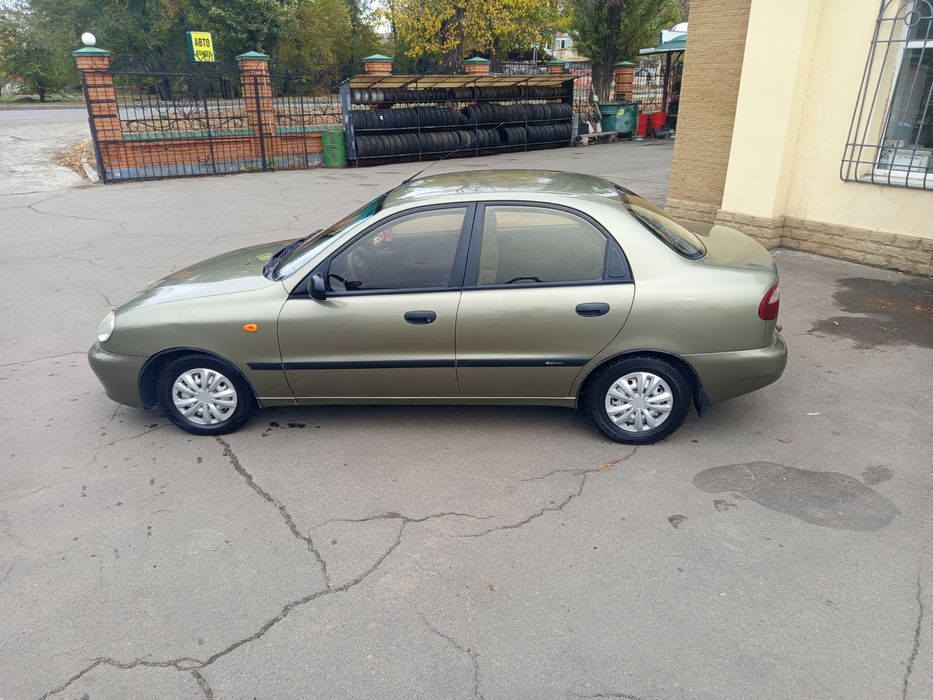 Део сенс 2007  не крашена