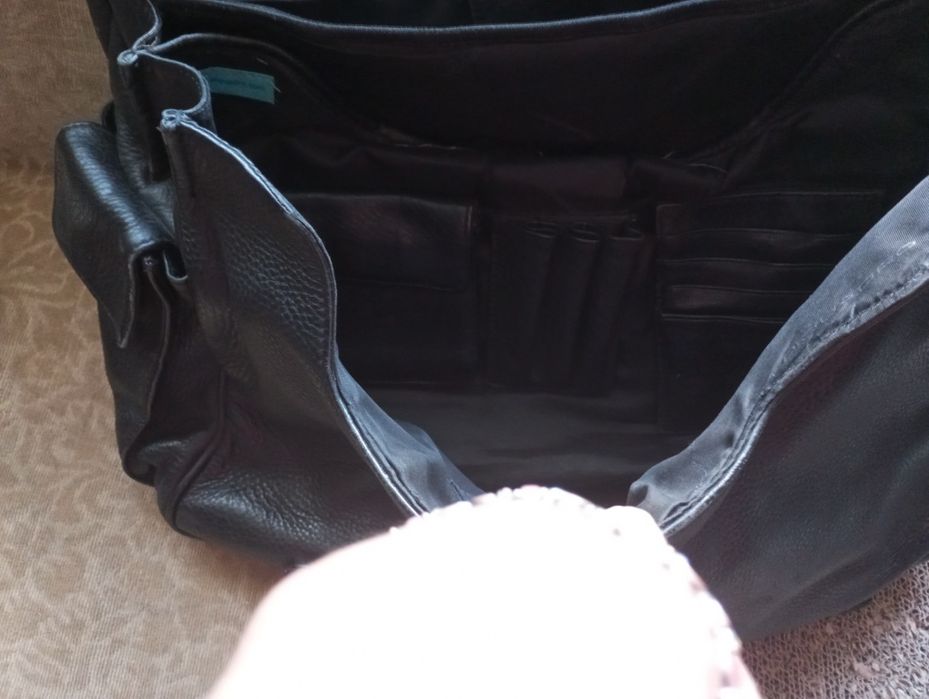 Кожаний портфель