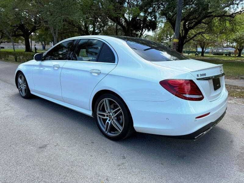 2018 Mercedes-Benz E-Class 300