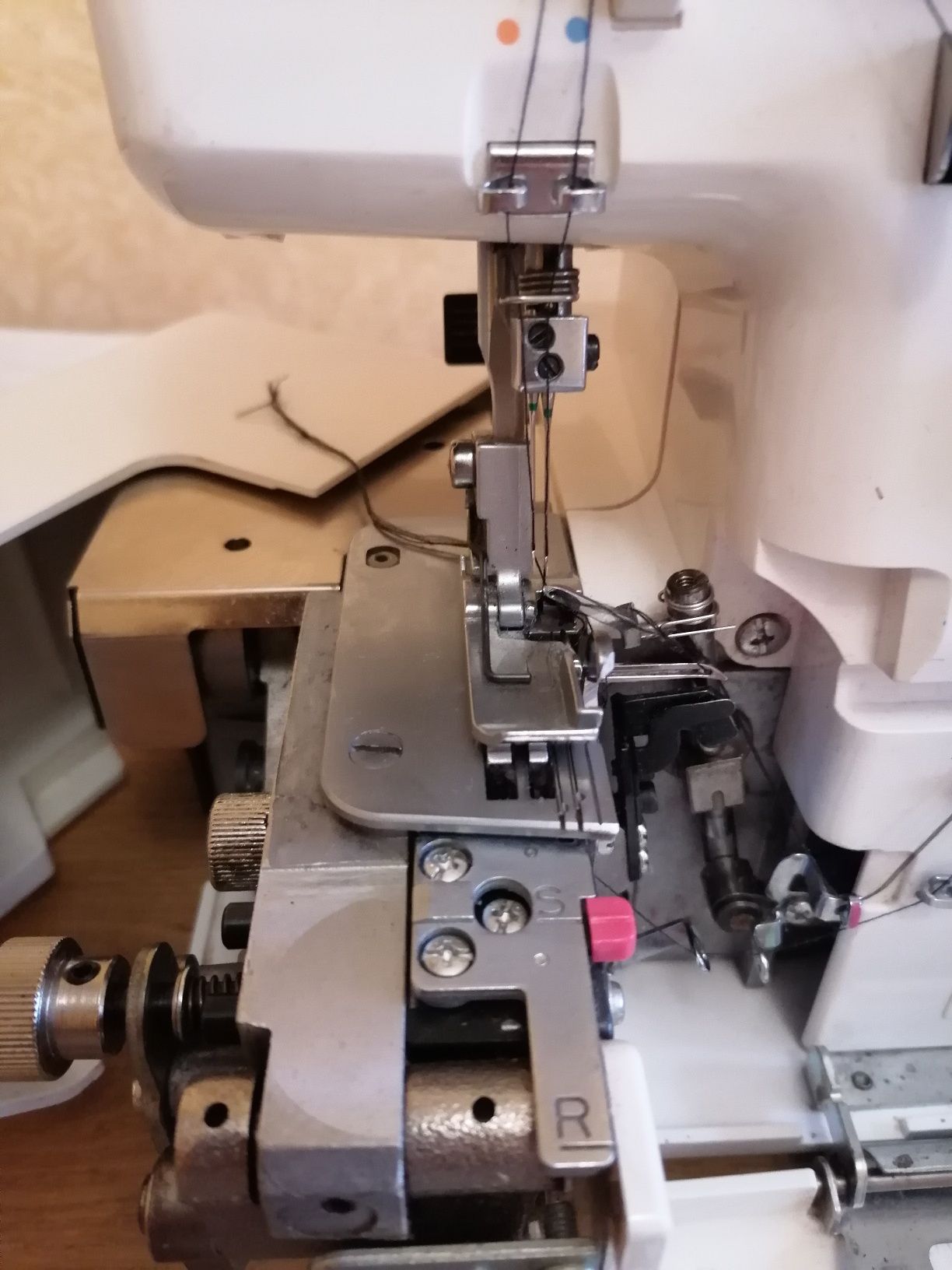 Оверлок JANOME 205D