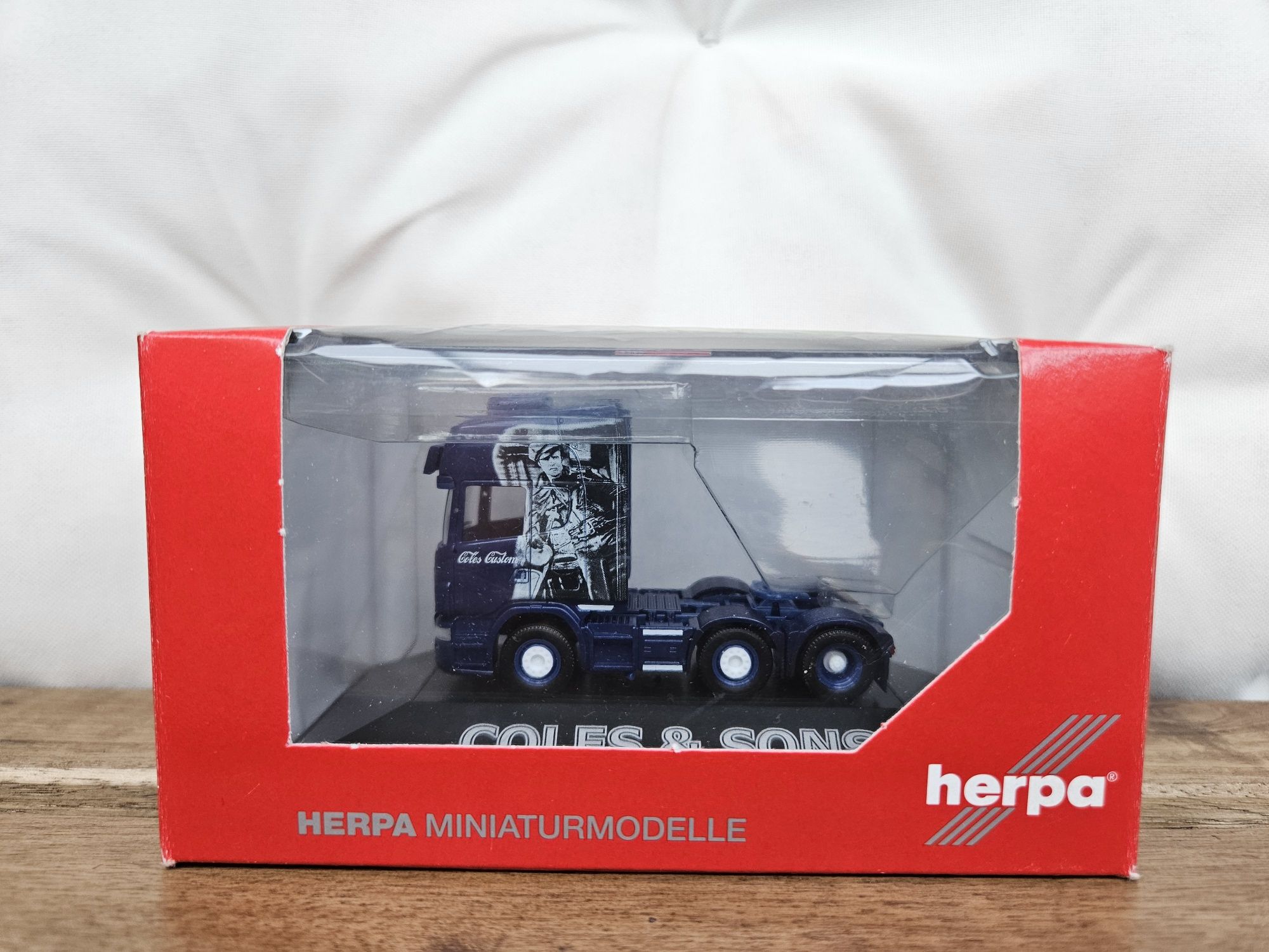 Herpa 110792 Scania R TL 6x2 Coles & Sons 1/87 H0