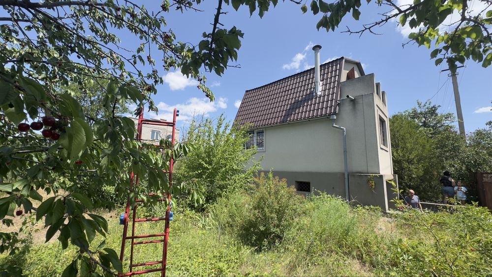 Продам дом - дачу Новая дофиновка