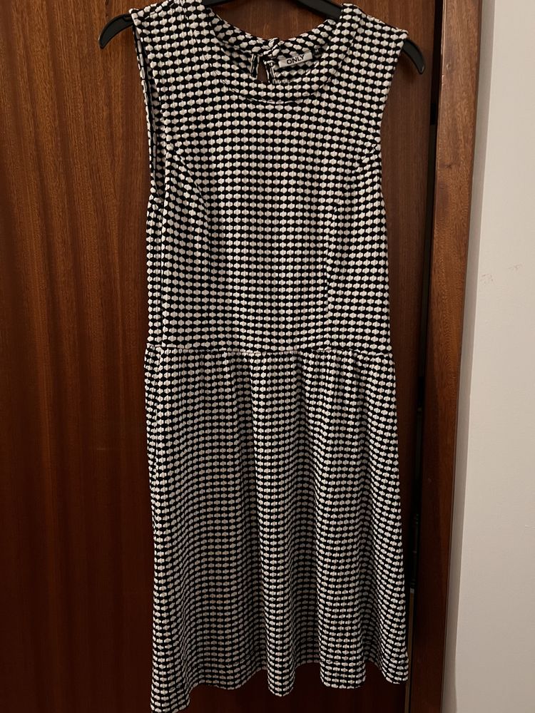 Vestido Only Preto e Branco