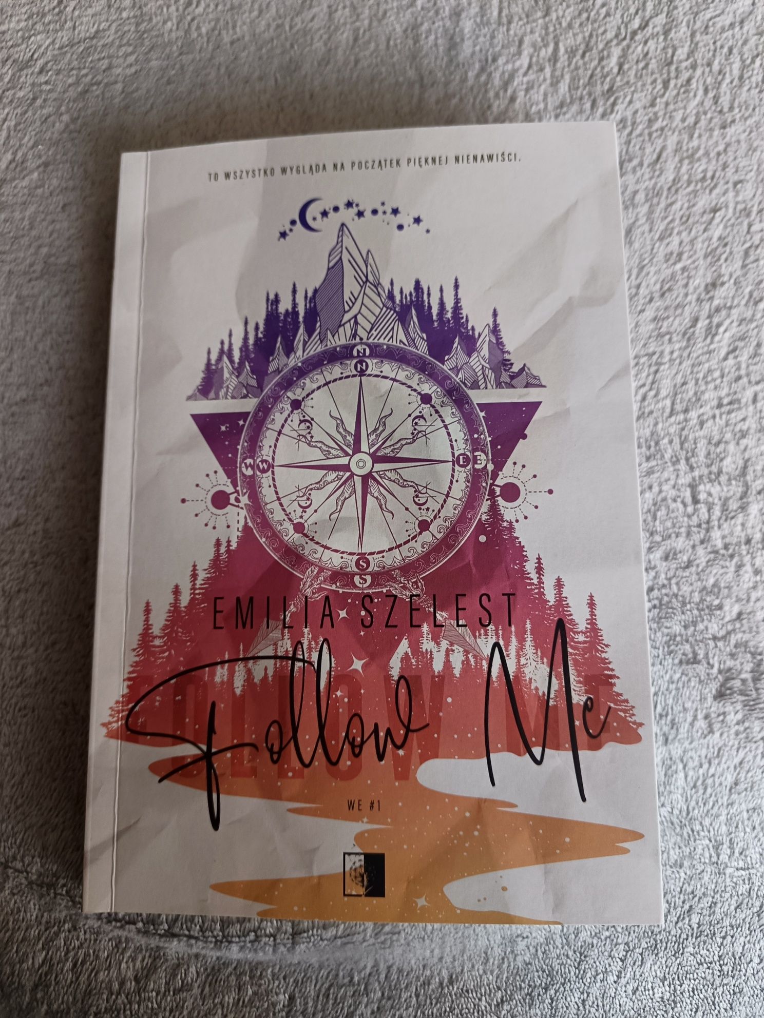 Książka młodzieżowa follow me Emilia szelest