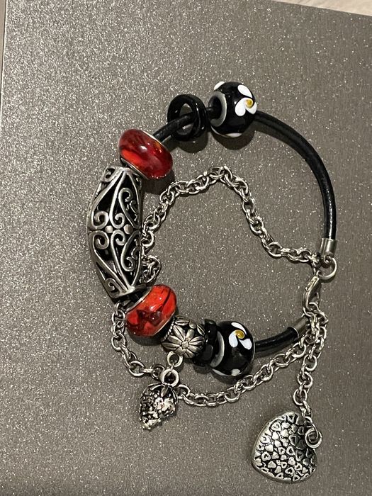 Bransoletka jak pandora