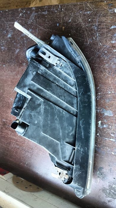 Ótica Ford Galaxy farol 2005 DRT