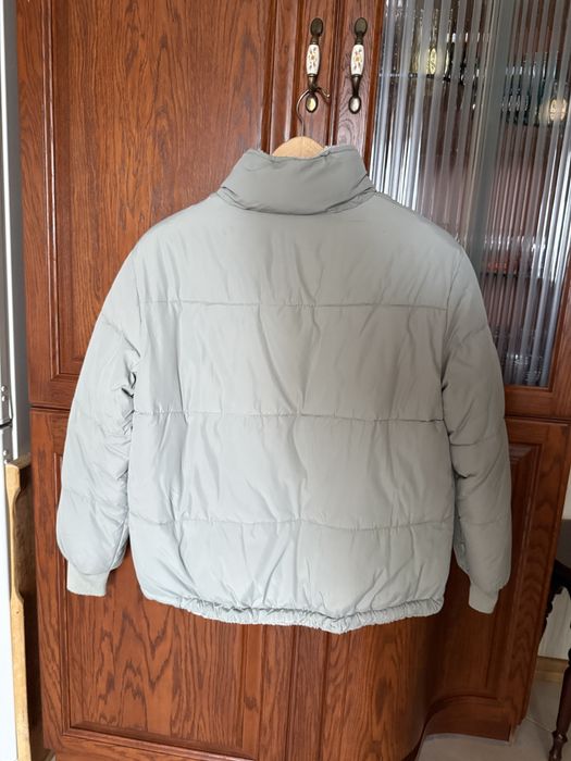 Пуховик жіночий