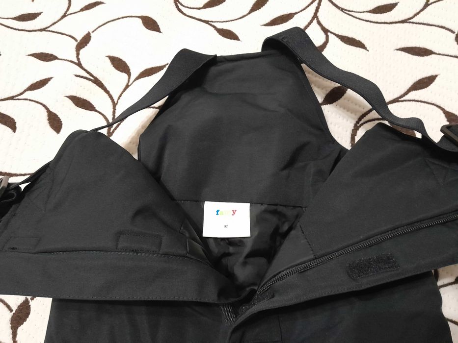 Полукомбинезон зимний на мальчика 2 лет, фирменный, новый