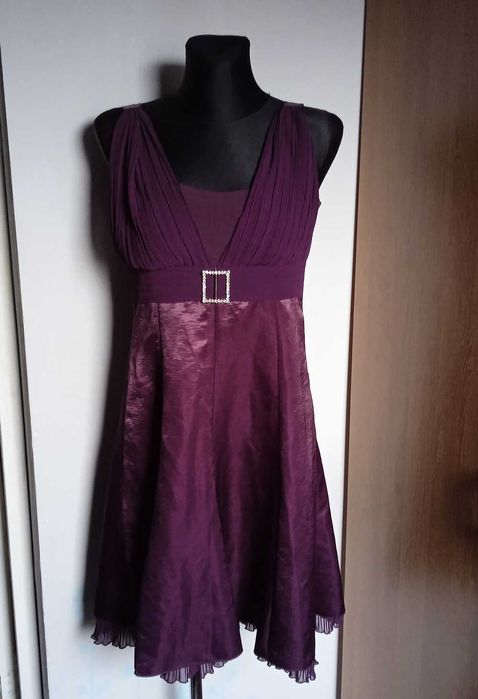 Wizytowa sukienka ciemny fiolet r. 40
