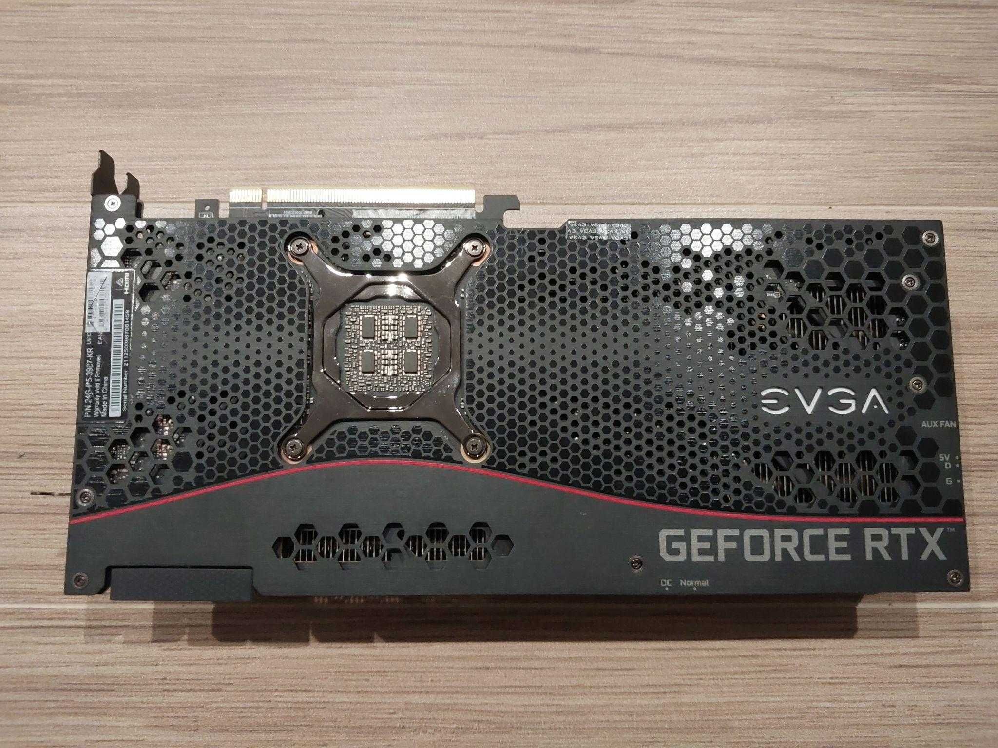 Placa Gráfica EVGA RTX 3090 Ultra Gaming 24GB FTW3 GDDR6X com Garantia
