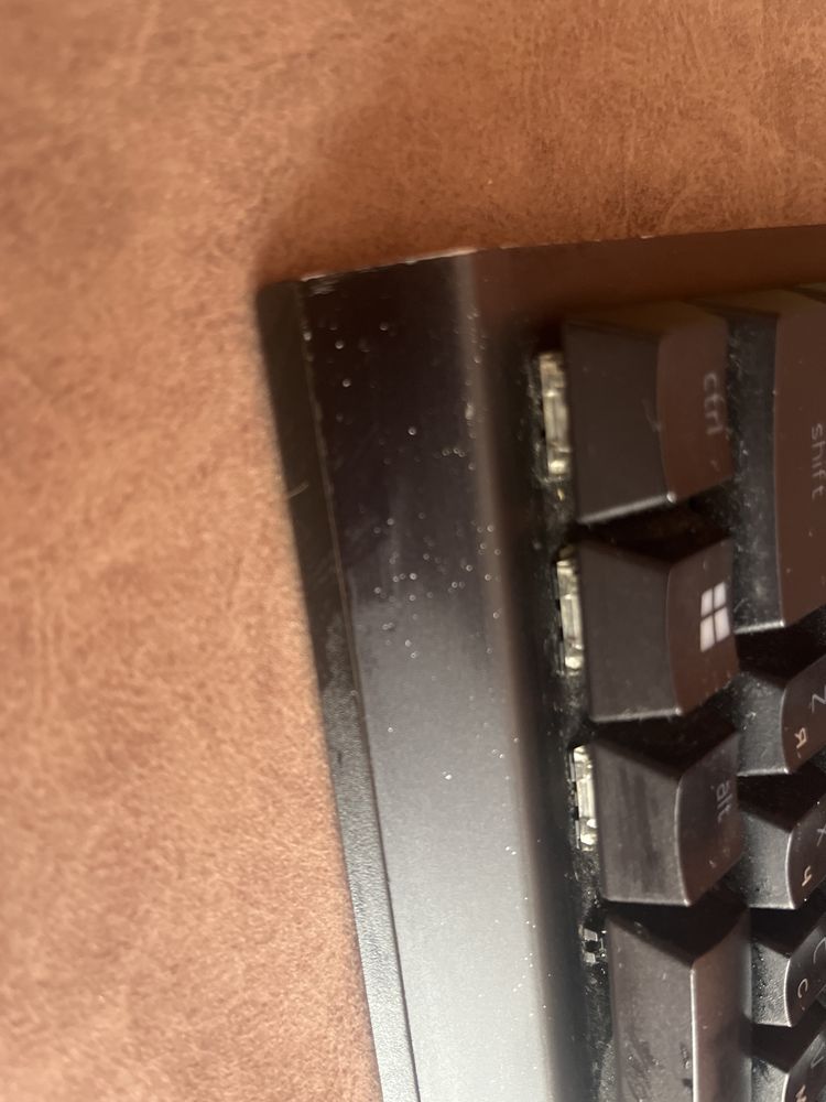Продаю клавиатуру razer blackwidow v3 tenkeyless